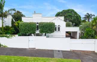 46 Smale Street, Point Chevalier