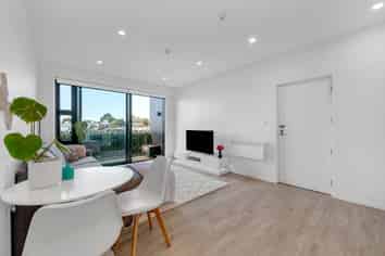 201/7C Hinaki Street, Point England