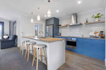 39 Huntaway Close, Stoke