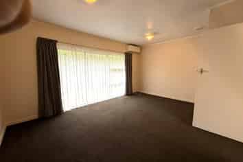 2/16 Waipuna Road, Mount Wellington