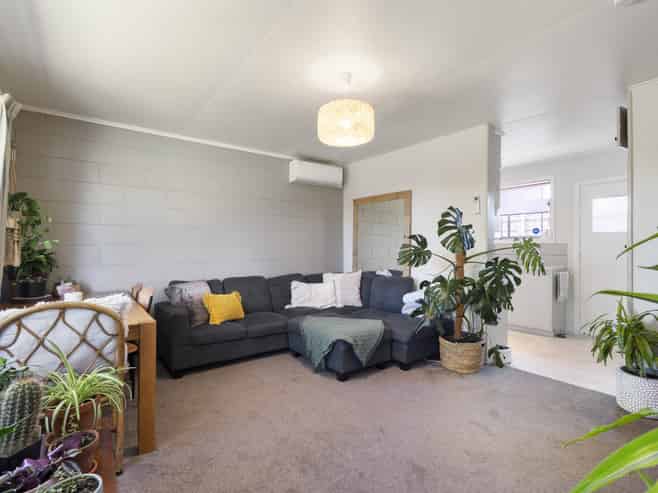 1,2,3/112 Roy Street, Palmerston North