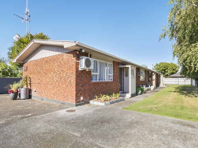 1,2,3/112 Roy Street, Palmerston North