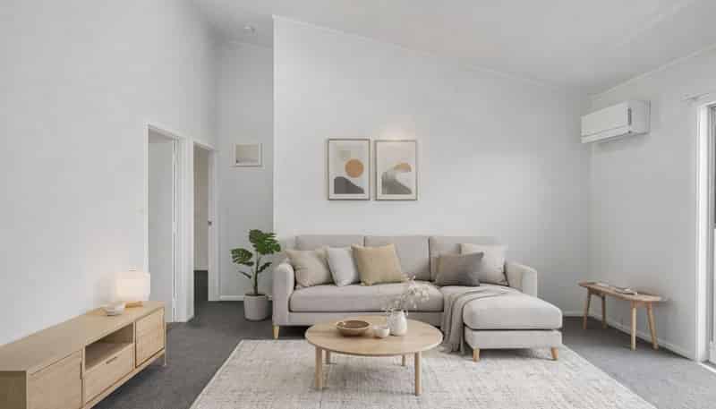 2/33 Grassways Avenue, Pakuranga