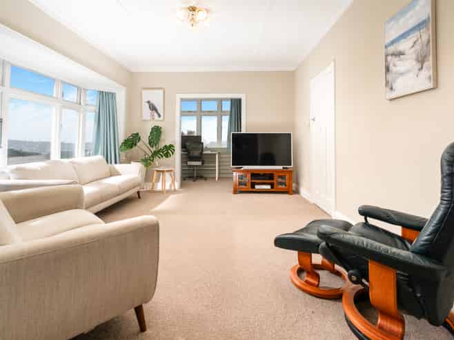 60 Hatton Street, Karori