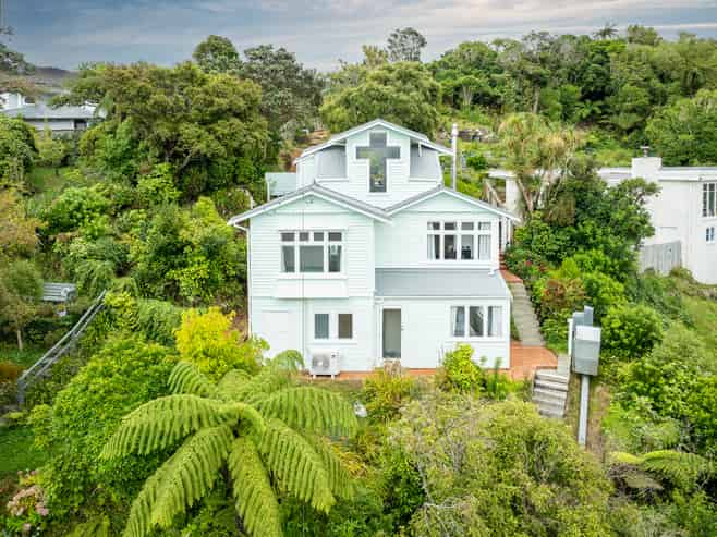 60 Hatton Street, Karori