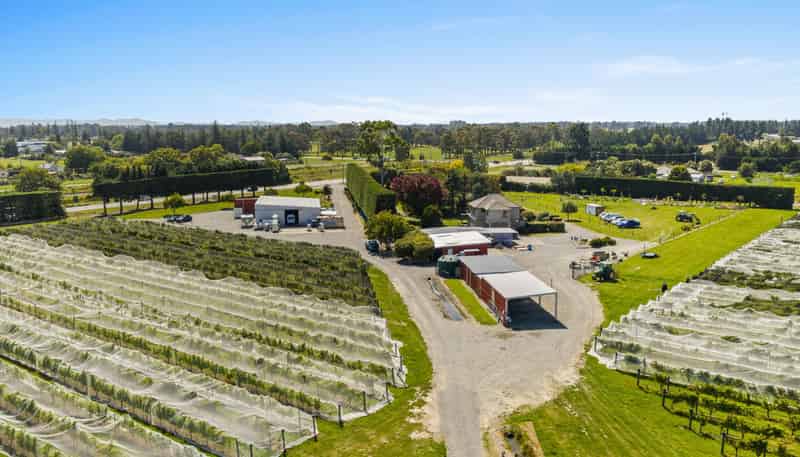 2321 Main South Road, Burnham