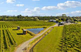 2321 Main South Road, Burnham