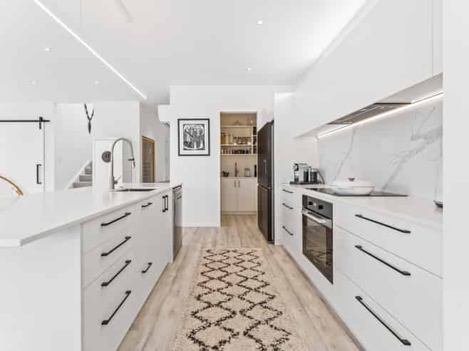 20 Sunrise Boulevard, Snells Beach