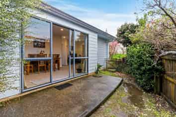 1/14 Knott Road, Stanmore Bay