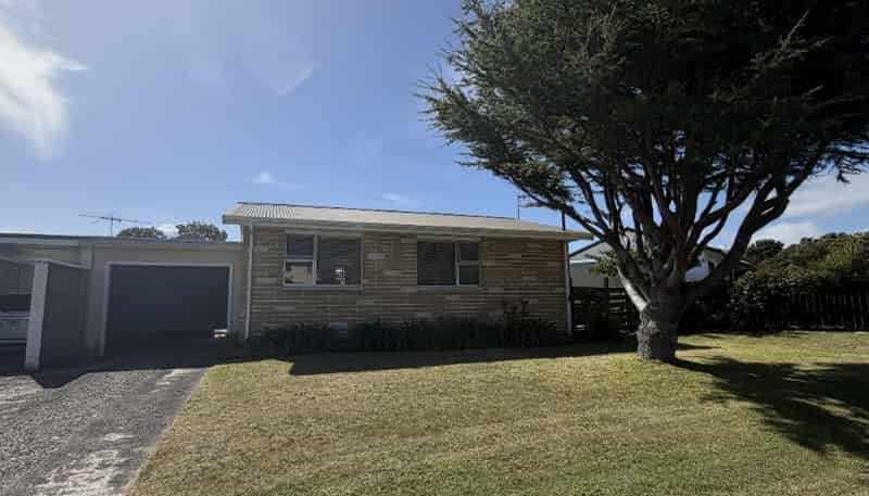 3 victor Grove, Waikanae, Waikanae Beach