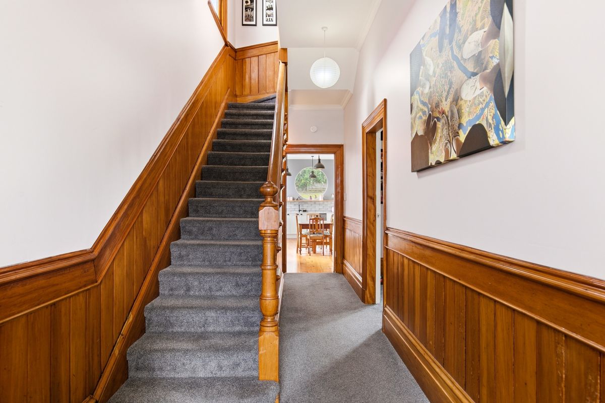 SUN-SPACE & STYLE IN SOUGHT AFTER NEWTOWN - Ansicht 6