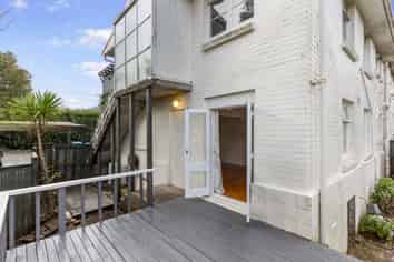 8/214 Campbell Road, Greenlane