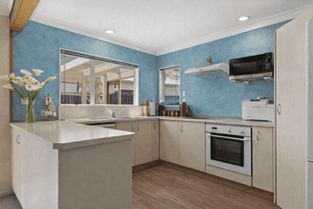 17B Orchard Place, Lynmore