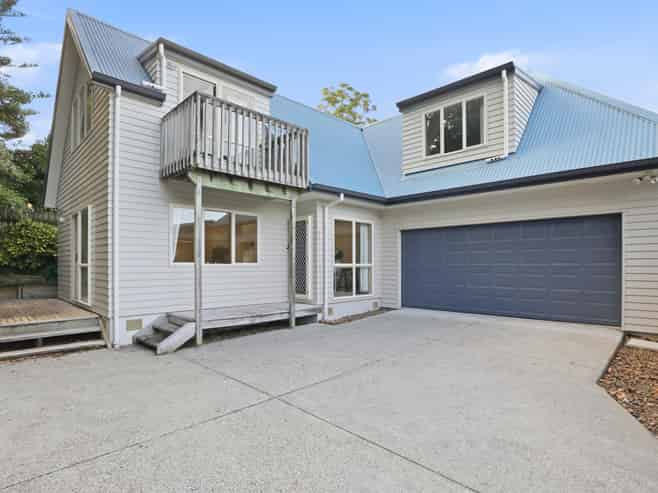 24A Graham Place, Bellevue