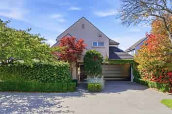 2 Clissold Street, Merivale