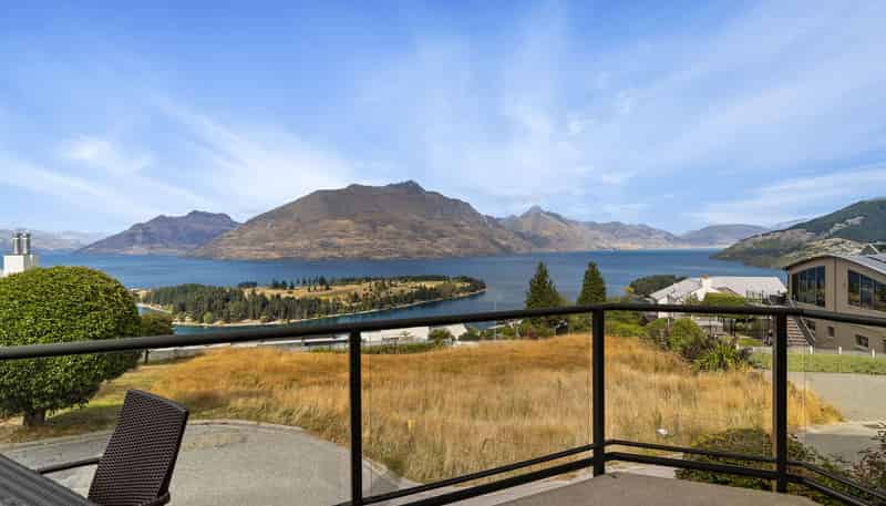 3B London Lane, Queenstown