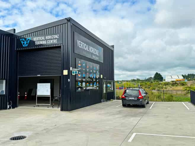 Bell Block Industrial unit with profile