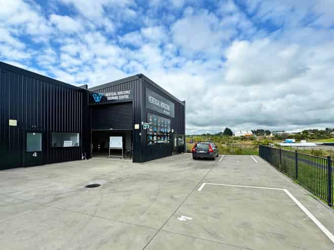 Bell Block Industrial unit with profile