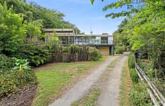 8F Nevada Drive, Merrilands