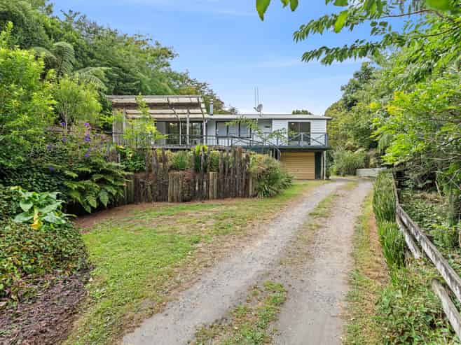 8F Nevada Drive, Merrilands