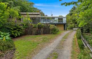 8F Nevada Drive, Merrilands