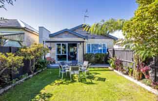 24 Grafton Street, Waltham