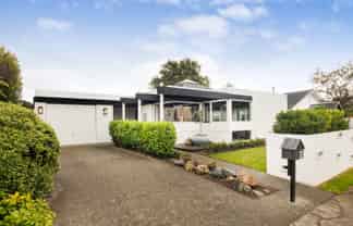 11 Chilton Grove, Hokowhitu