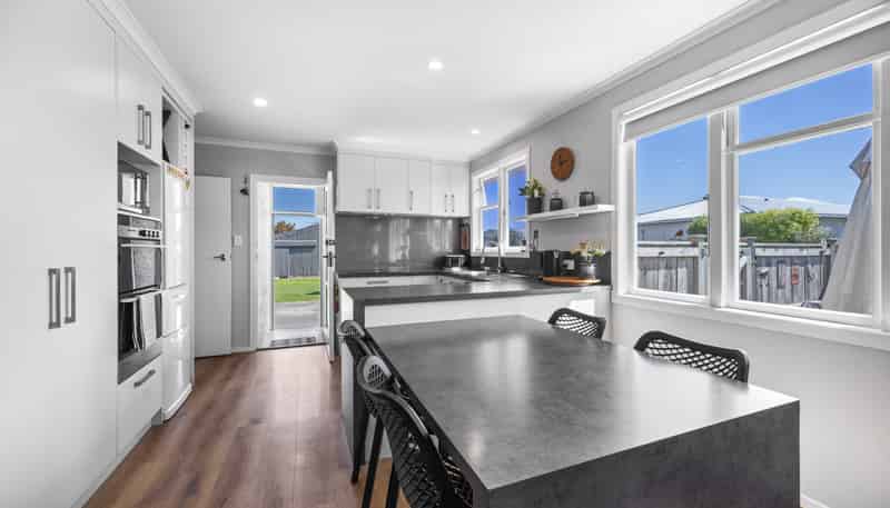 130 Guppy Road, Taradale