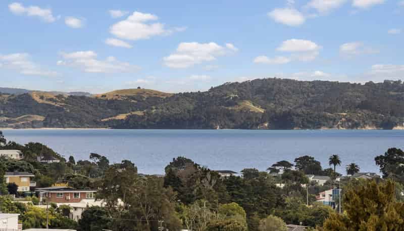 319/17 Link Crescent, Stanmore Bay
