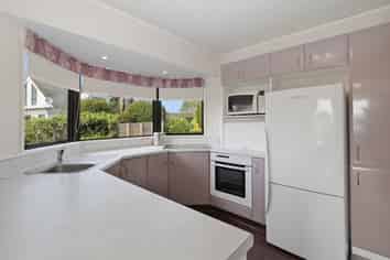 2 Lindoch Avenue, Te Puna