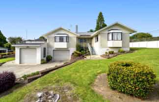 2 Lindoch Avenue, Te Puna