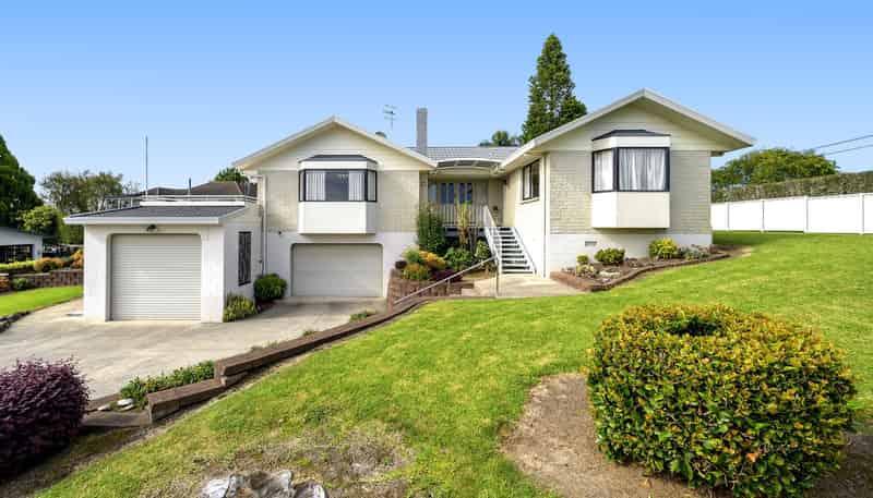 2 Lindoch Avenue, Te Puna