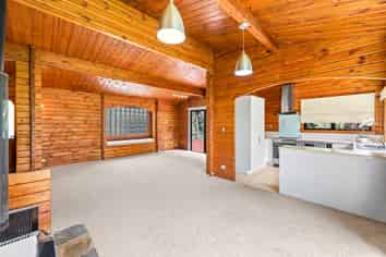 4 Kamulla Court, Conifer Grove