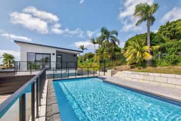 1 Rangitoto View Road, Cockle Bay