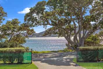 243 One Tree Point Road, One Tree Point