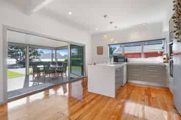 243 One Tree Point Road, One Tree Point