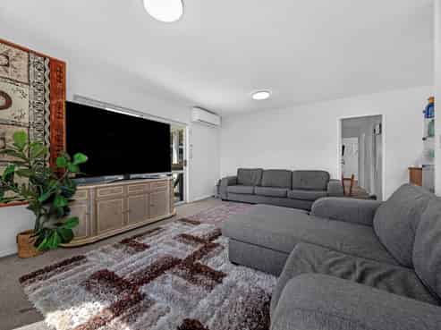 2/7 Barneys Farm Road, Clendon Park