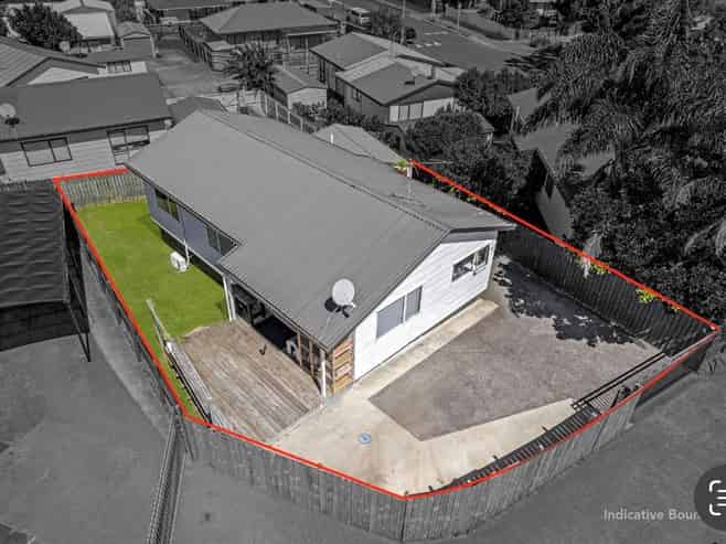 2/7 Barneys Farm Road, Clendon Park