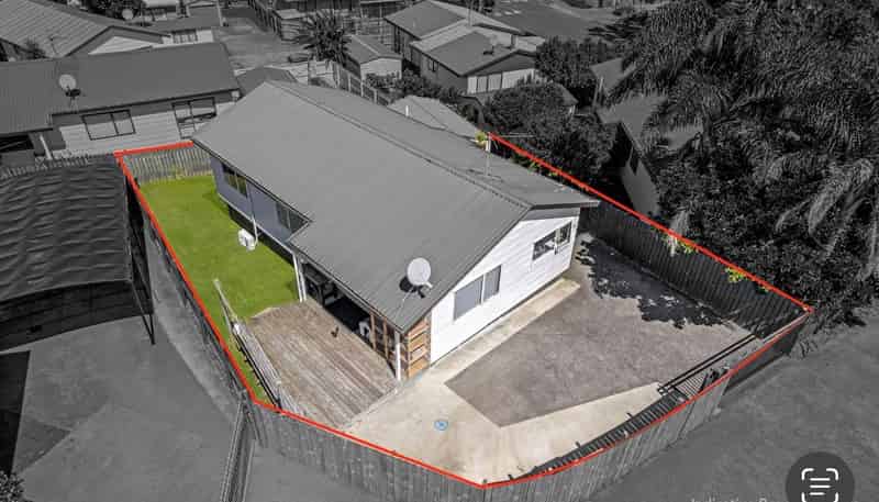 2/7 Barneys Farm Road, Clendon Park