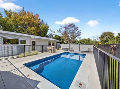 11 Kempton Street, Greytown