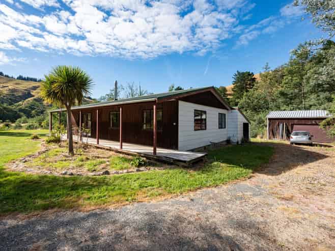 1845 Dovedale Road, Woodstock