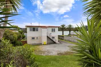 46 Wainui Road, Raglan