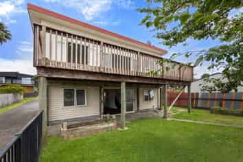 46 Wainui Road, Raglan