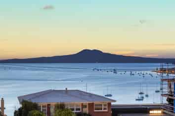 42C Takutai Avenue, Half Moon Bay