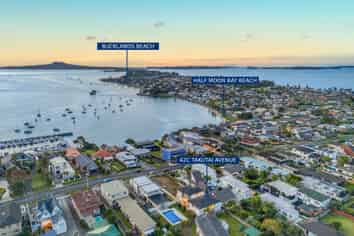42C Takutai Avenue, Half Moon Bay