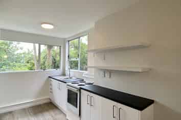 6A Hallewell Crescent , Johnsonville