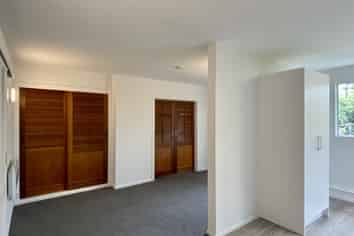 6A Hallewell Crescent , Johnsonville