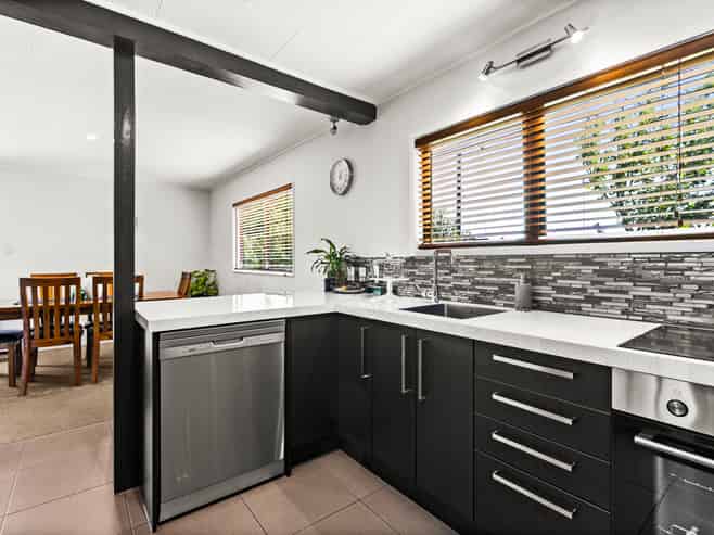 17 Gilmour Place, Taradale