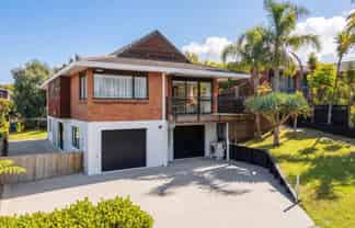 5 Vintage Drive, Henderson