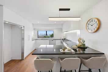 5 Vintage Drive, Henderson